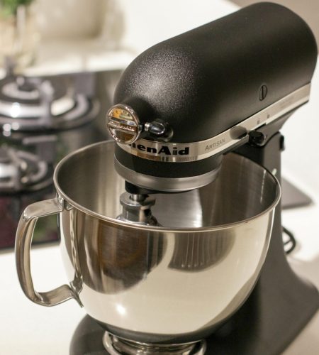 pexels-david-yohanes-97693-1450907